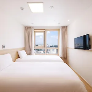 ホテル ケニー ソギポ
