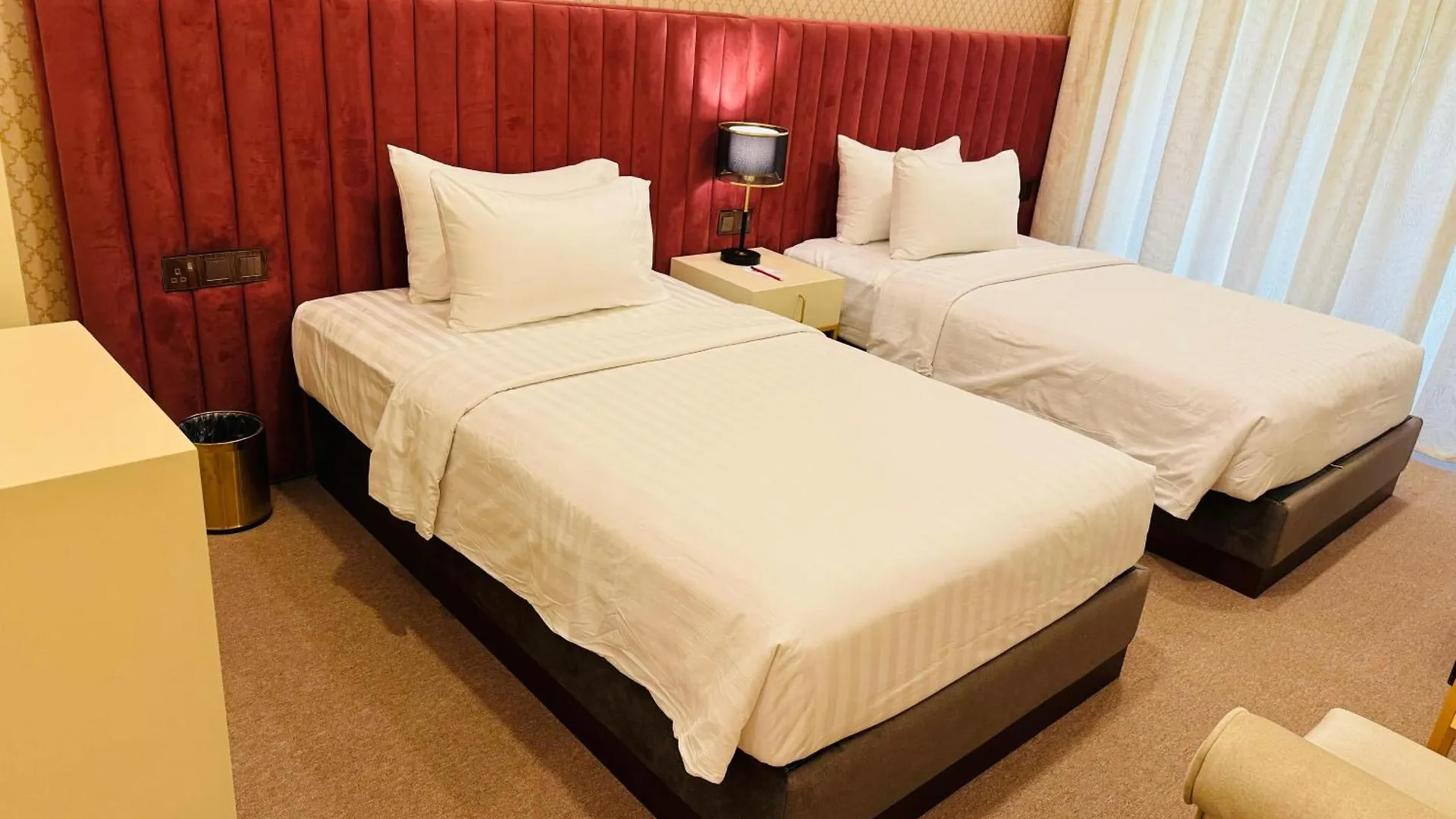 Devon Rest Hotel Kandy